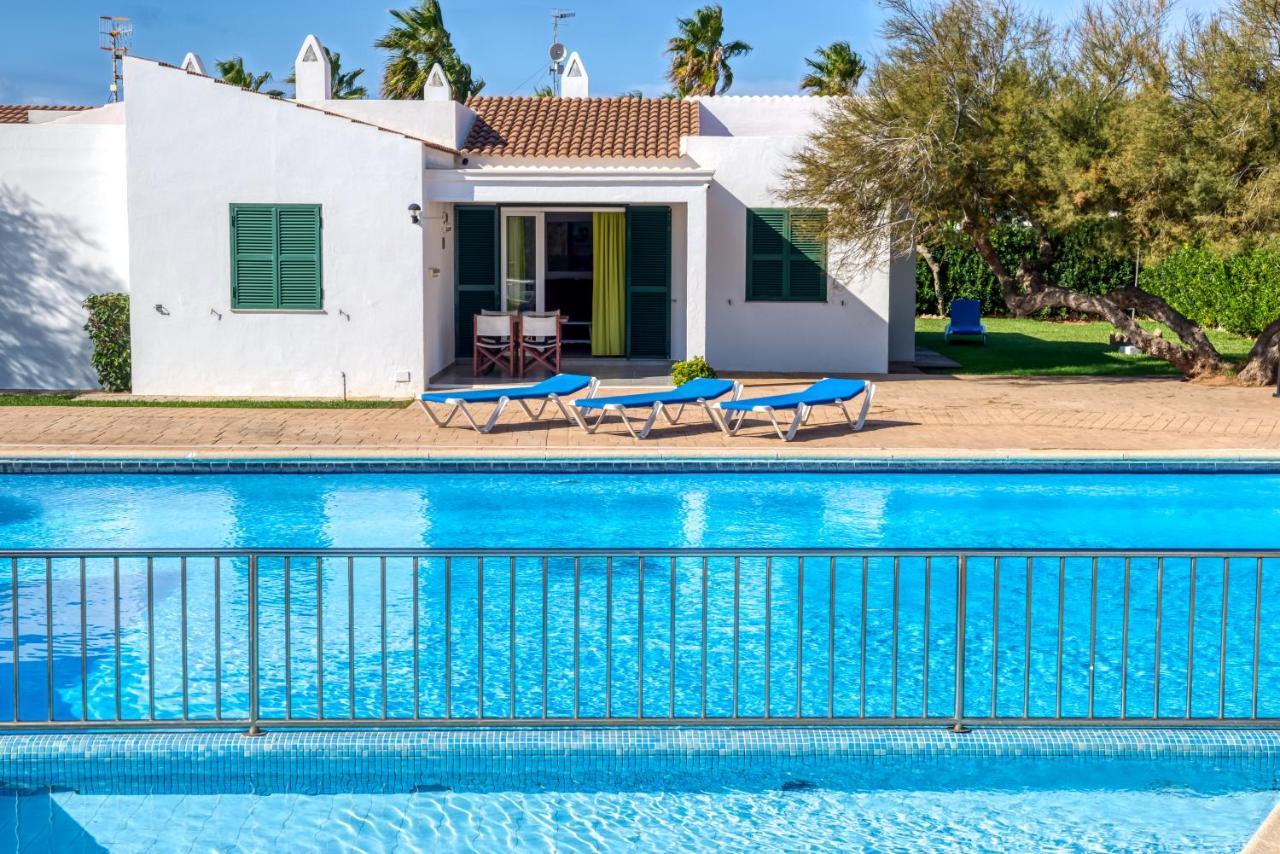 Apartamentos Las Golondrinas Кала-ен-Бош Екстер'єр фото
