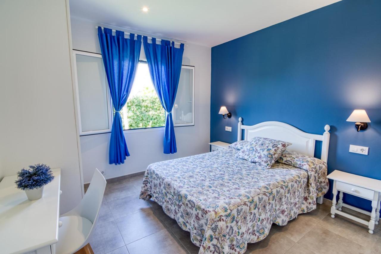 Apartamentos Las Golondrinas Кала-ен-Бош Екстер'єр фото